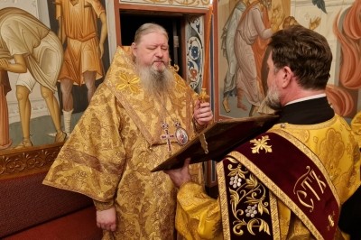 Митрополит Корнилий 8 ноября совершил всенощное бдение в Архангельске Митрополит Корнилий 8 ноября совершил всенощное бдение в Архангельске