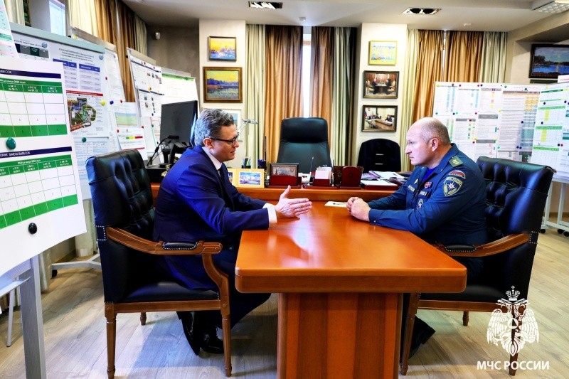 В Вологодской области главы МЧС России и региона обсудили вопросы безопасности населения и территорий