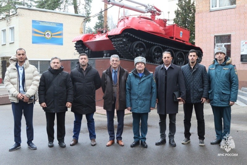 Делегация специалистов МЧС Азербайджана посетила ВНИИПО МЧС России