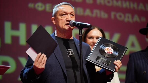 «Дни джаза в Архангельске» отмечены премией как лучшее музыкальное событие года «Дни джаза в Архангельске» отмечены премией как лучшее музыкальное событие года