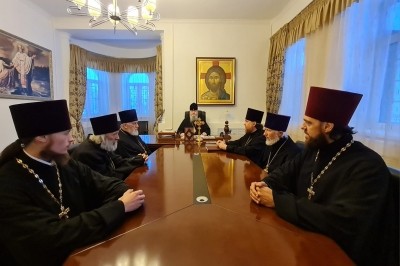 Митрополит Корнилий возглавил рабочее совещание в епархиальном управлении Митрополит Корнилий возглавил рабочее совещание в епархиальном управлении