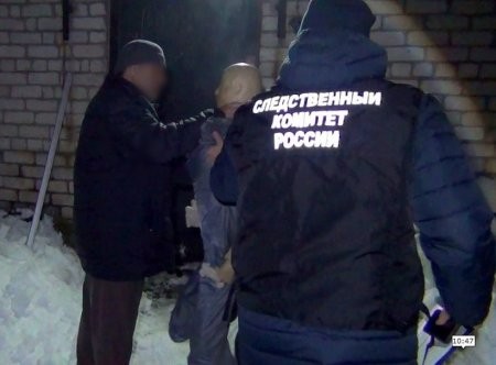 В стиле 90-х. Житель Коноши пытался убить знакомого из-за долга