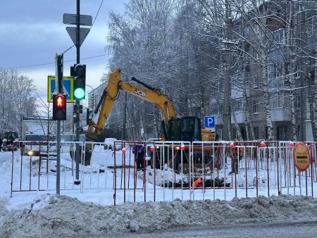 РВК-Архангельск меняет главную магистральную линию водоснабжения города в режиме нон-стоп