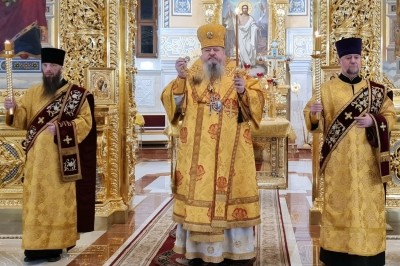 Митрополит Корнилий 13 декабря совершил всенощное бдение в Архангельске Митрополит Корнилий 13 декабря совершил всенощное бдение в Архангельске