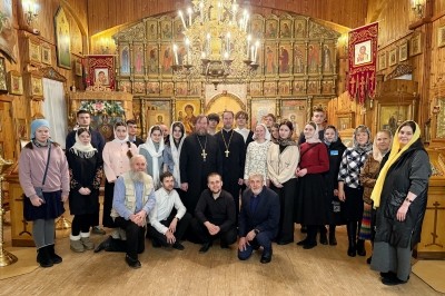 Доброе начинание. Ночную Литургию для молодежи совершили в Северодвинске Доброе начинание. Ночную Литургию для молодежи совершили в Северодвинске