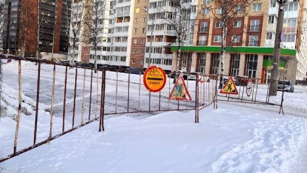 Архангельский Обводный канал останется перекрытым как минимум до конца недели Архангельский Обводный канал останется перекрытым как минимум до конца недели