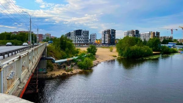 Пристававший к архангельским школьницам извращенец-мигрант поедет на строгий режим Пристававший к архангельским школьницам извращенец-мигрант поедет на строгий режим