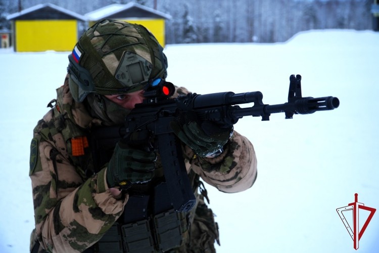 В Архангельске сотрудники и военнослужащие Росгвардии повысили навыки борьбы с беспилотниками В Архангельске сотрудники и военнослужащие Росгвардии повысили навыки борьбы с беспилотниками