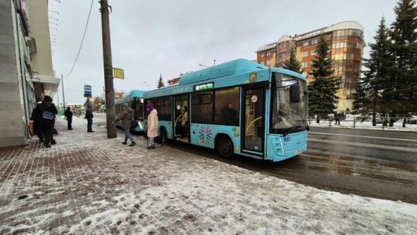 Суд наказал архангельского перевозчика рублем за 20-минутную задержку рейса Суд наказал архангельского перевозчика рублем за 20-минутную задержку рейса
