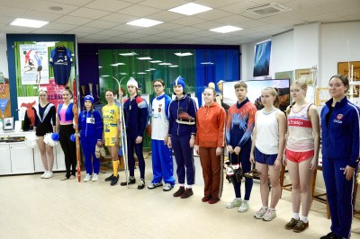 «Дефиле в историю»: в САФУ прошел показ спортивной моды «Дефиле в историю»: в САФУ прошел показ спортивной моды