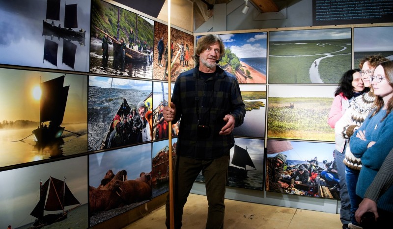 На архангельской «Открытой палубе» работает выставка «Мангазейский морской ход» На архангельской «Открытой палубе» работает выставка «Мангазейский морской ход»