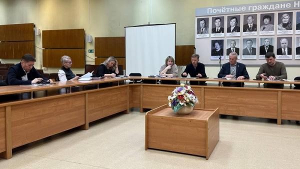 Местным чиновникам в Поморье предлагают оптимизировать себя вместо детей Местным чиновникам в Поморье предлагают оптимизировать себя вместо детей