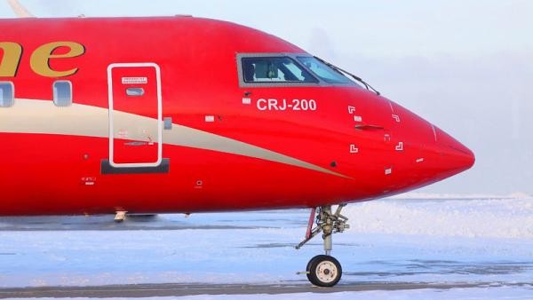 Сезонное авиасообщение между Котласом и cеверной столицей возобновили раньше срока Сезонное авиасообщение между Котласом и cеверной столицей возобновили раньше срока