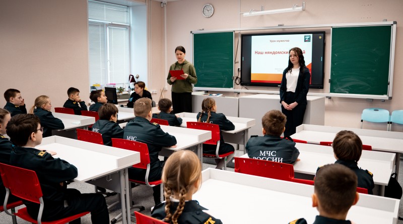 В преддверии Дня защитника Отечества в школах Поморья проходит серия уроков мужества В преддверии Дня защитника Отечества в школах Поморья проходит серия уроков мужества