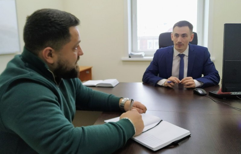 Участник программы «Защитники. Под крылом Архангела» Дмитрий Сергеев познакомился с контрактной системой в сфере капремонта МКД Участник программы «Защитники. Под крылом Архангела» Дмитрий Сергеев познакомился с контрактной системой в сфере капремонта МКД