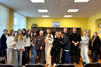 Студенты Технологического колледжа встретили автора нового романтического бестселлера Студенты Технологического колледжа встретили автора нового романтического бестселлера