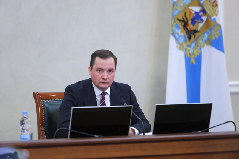 Губернатор Архангельской области поручил эффективнее использовать муниципальный контроль в отношении управляющих компаний Губернатор Архангельской области поручил эффективнее использовать муниципальный контроль в отношении управляющих компаний