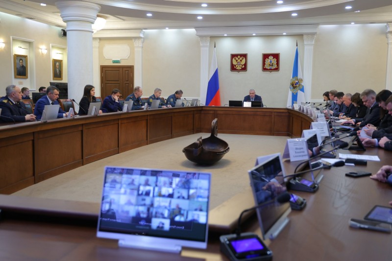 В правительстве Поморья обсудили усиление противопожарной защищенности В правительстве Поморья обсудили усиление противопожарной защищенности