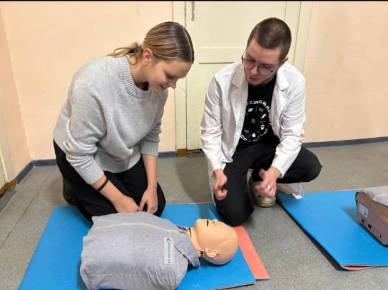 Студенты Архангельского медколледжа удостоены губернаторской стипендии Студенты Архангельского медколледжа удостоены губернаторской стипендии