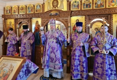 Митрополит Корнилий совершил всенощное бдение в канун недели 4-й Великого поста Митрополит Корнилий совершил всенощное бдение в канун недели 4-й Великого поста