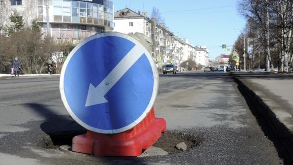 Главный архангельский проспект может соперничать с «Ле-Маном» на выносливость машин Главный архангельский проспект может соперничать с «Ле-Маном» на выносливость машин