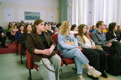«География формирует патриотизм»: в САФУ стартовал всероссийский семинар для педагогов-географов «География формирует патриотизм»: в САФУ стартовал всероссийский семинар для педагогов-географов
