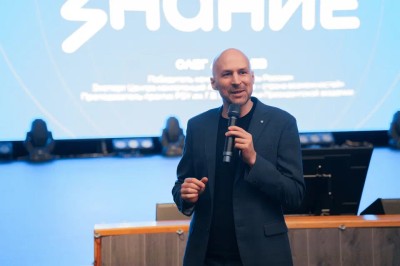 Как выбрать профессию и не выгореть эмоционально: Олег Лебедев выступил для студентов и педагогов Как выбрать профессию и не выгореть эмоционально: Олег Лебедев выступил для студентов и педагогов