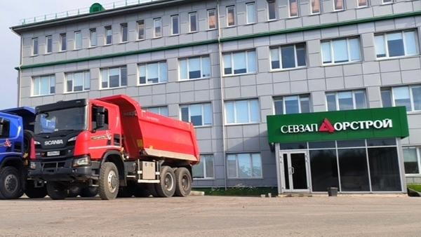 Сотням архангельских дорожников задолжали десятки миллионов рублей зарплаты Сотням архангельских дорожников задолжали десятки миллионов рублей зарплаты
