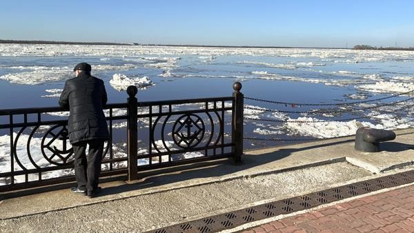 Северный ветер поднимет воду в дельте Северной Двины в Архангельской области Северный ветер поднимет воду в дельте Северной Двины в Архангельской области