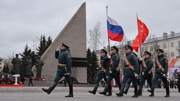 9 мая может пройти в ключевых городах Архангельской области без парада и салюта 9 мая может пройти в ключевых городах Архангельской области без парада и салюта