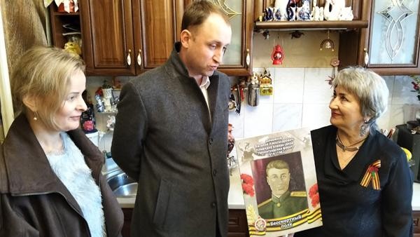 Архангелогородцы готовятся встать в единый строй Бессмертного полка Архангелогородцы готовятся встать в единый строй Бессмертного полка