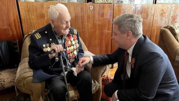 Их осталось всего 8: в Архангельске чествуют участников Великой Отечественной войны Их осталось всего 8: в Архангельске чествуют участников Великой Отечественной войны