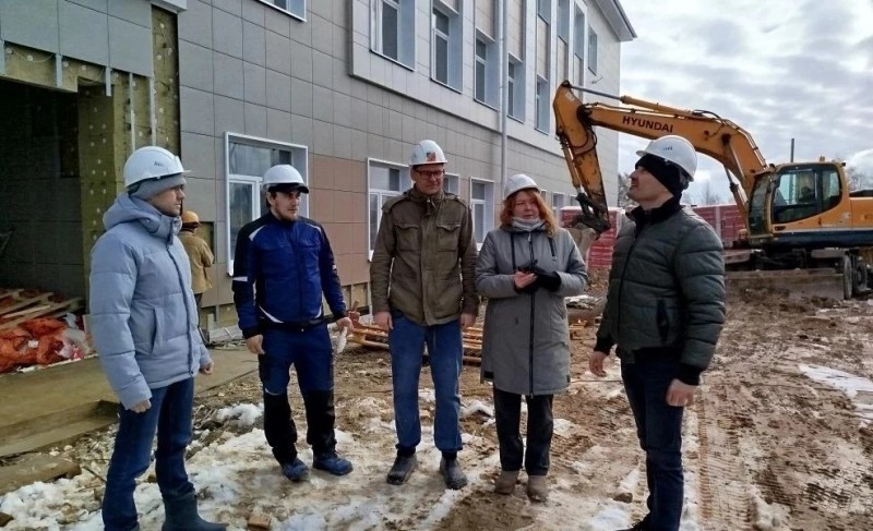В Каргополе продолжается строительство школы на 320 мест В Каргополе продолжается строительство школы на 320 мест