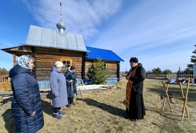 В отдаленной беломорской деревне в День Победы помянули погибших воинов В отдаленной беломорской деревне в День Победы помянули погибших воинов