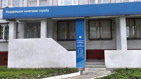Работавший «в тёмную» архангельский коммерсант-налоговик лишился должности Работавший «в тёмную» архангельский коммерсант-налоговик лишился должности