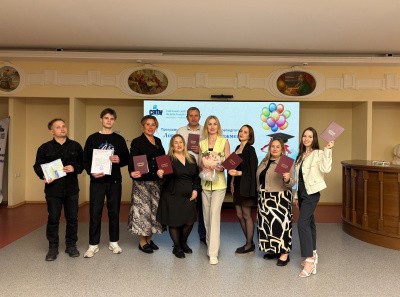 В Центре ДПО состоялся выпускной у менеджеров-логистов! В Центре ДПО состоялся выпускной у менеджеров-логистов!