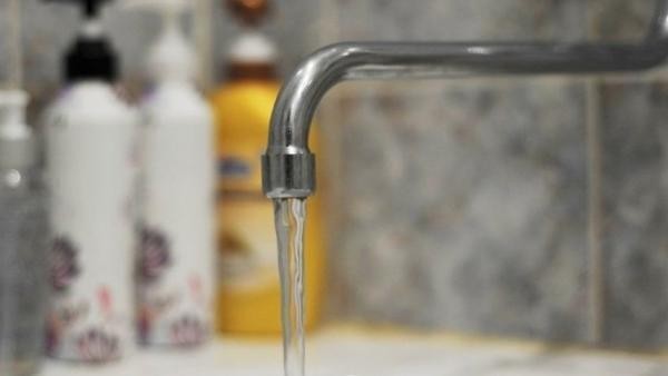 Горячую воду в Северодвинске отключат почти на две недели ради «гидравлики» Горячую воду в Северодвинске отключат почти на две недели ради «гидравлики»