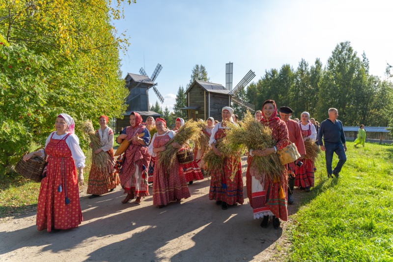 В «Малых Корелах» пройдет ежегодный фестиваль, посвященный традициям сбора урожая В «Малых Корелах» пройдет ежегодный фестиваль, посвященный традициям сбора урожая
