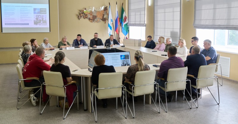 В Верхней Тойме состоялось расширенное заседание политсовета «Единой России» В Верхней Тойме состоялось расширенное заседание политсовета «Единой России»