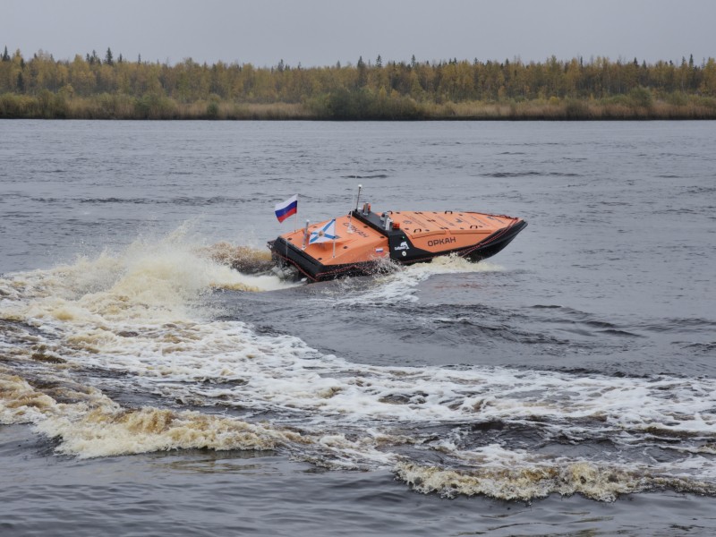 В Архангельске спустили на воду безэкипажный катер «Оркан-2» В Архангельске спустили на воду безэкипажный катер «Оркан-2»