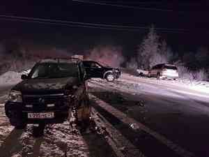 В Архангельске на Окружном шоссе столкнулись три иномарки