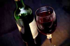 Специалисты Роскачества составили рейтинг вин, произведённых в России