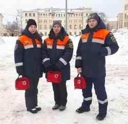 Студенты-добровольцы отряда «Помор-Спас» обеспечивали безопасность в День зимних забав САФУ