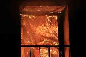 В посёлке Уйма горела квартира в пятиэтажке
