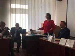 Ирина Чиркова: Учителя школ Архангельской области не должны получать нищенскую зарплату