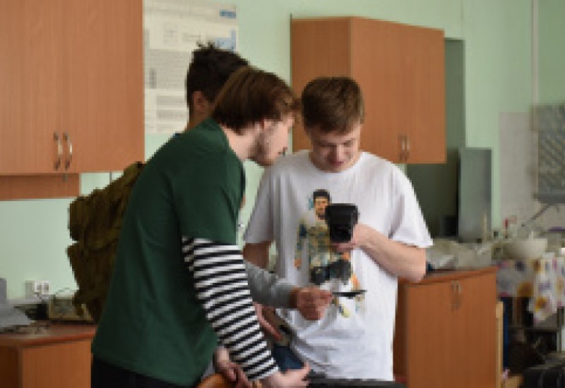 Школьники из Новодвинска познакомились с САФУ
