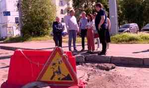 Опасные участки на дорогах Архангельска проверили депутаты городской Думы
