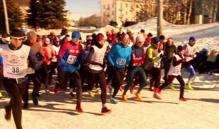 Члены клуба любителей бега "Гандвик" закрыли зимний легкоатлетический сезон