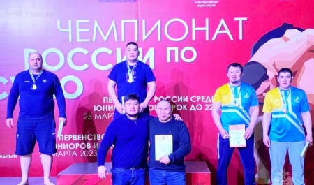 Тувинский пожарный завоевал золото на Чемпионате России по сумо