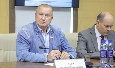 Глава Архангельской области поддержал проект по благоустройству дворовых территорий